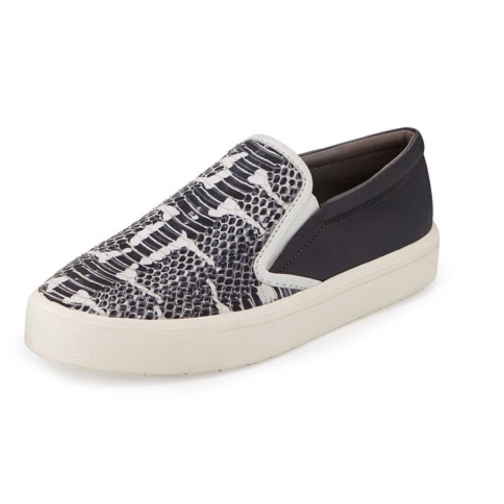 VINCE Leather Slip-On Sneakers Size 6